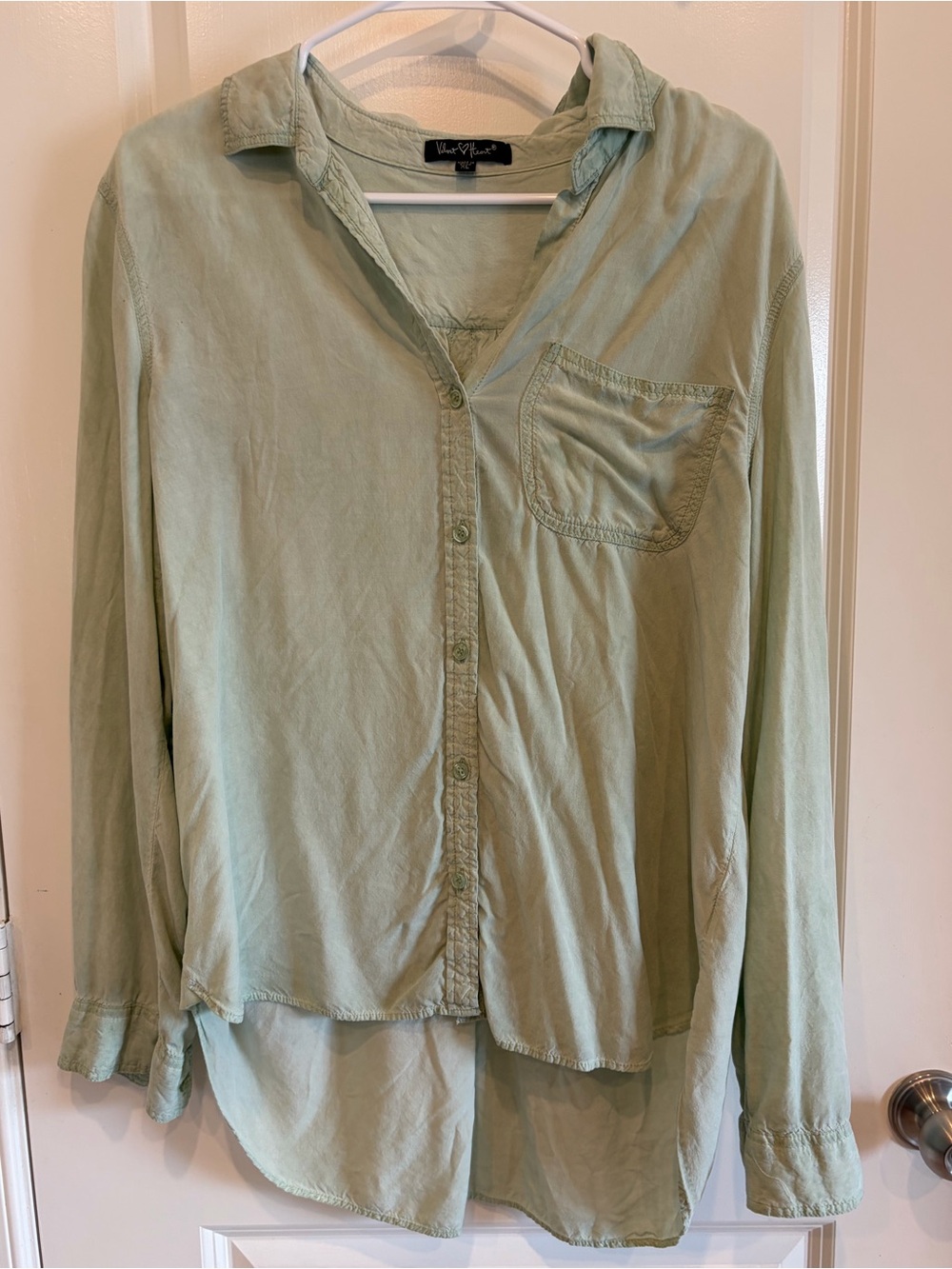Velvet Heart Mint Green Button-Front Shirt